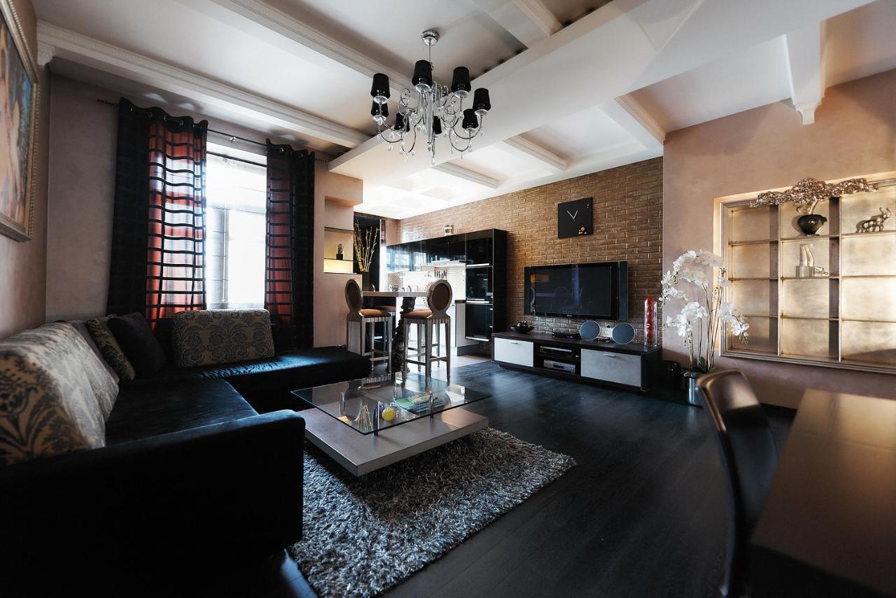 So Fashionable Apartment In The Heart Of مينسك المظهر الخارجي الصورة